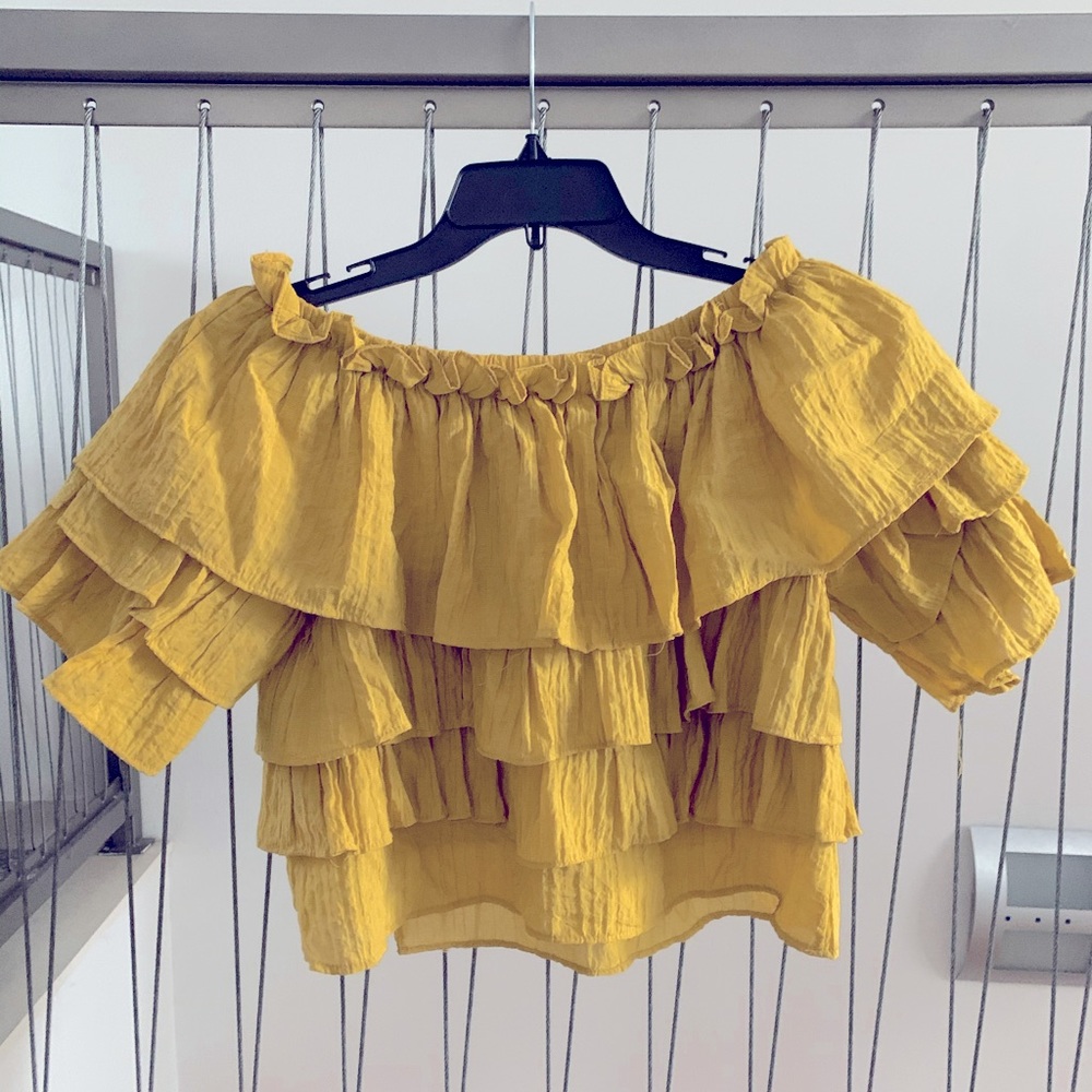 Off the shoulder ruffle top